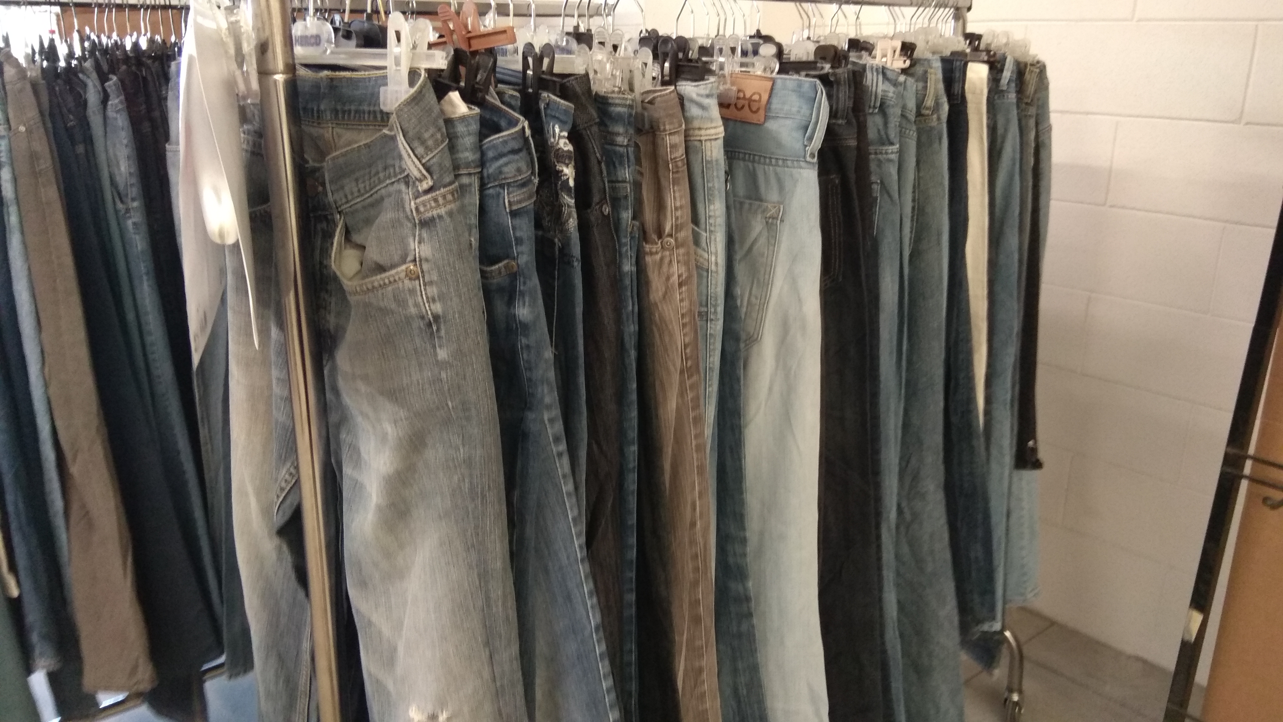 Stocklot used jeans